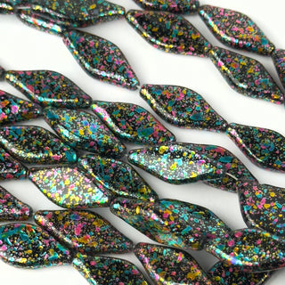 Perle Iridia Nero e Oro Rombo 28x12mm - Filo da 80 cm