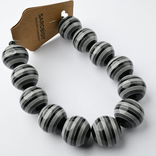 Perle in Resina Tondo Grigio e Nero 22mm