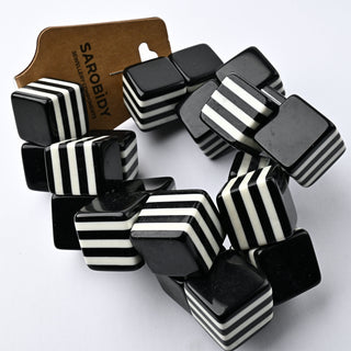 Perle in Resina Quadrato Bianco e Nero Foro Diagonale 20x20mm