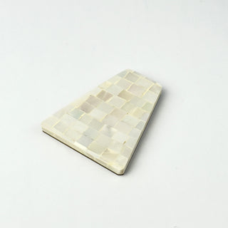 Cabochon Luce d'Avorio Trapezio 32x30x3mm - 1 pz