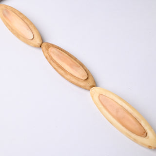 Perle in Osso Naturale Navette Beige con Inserti in Madreperla 60x20x10mm