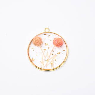 Ciondolo Boccioli Naturali Rosa e Glitter Dorati Resinati Oro Tondo Ø 30mm - Artigianale