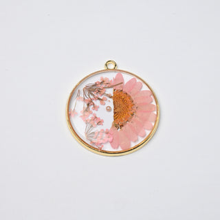 Ciondolo Fiori Naturali Rosa e Perla Resinati Oro Tondo Ø 30mm - Artigianale