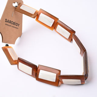 Perle in Corno Naturale con Inserto in Madreperla Rettangolari Marrone Ambrato e Bianco Perlaceo 28x19x7mm