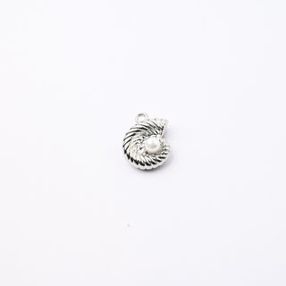 Ciondolo Petite in Ottone Conchiglia Argento con Perla 12mm