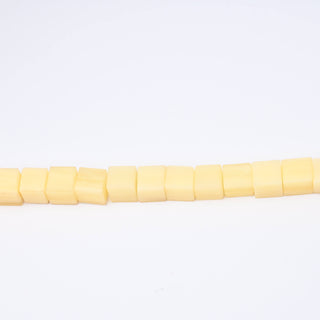 Perle in Resina Artigianali Cubo Avorio 12x12mm