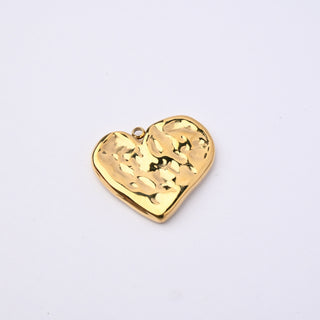 Ciondolo Cuore Battuto in Acciaio Placcato Oro 14k - 25mm